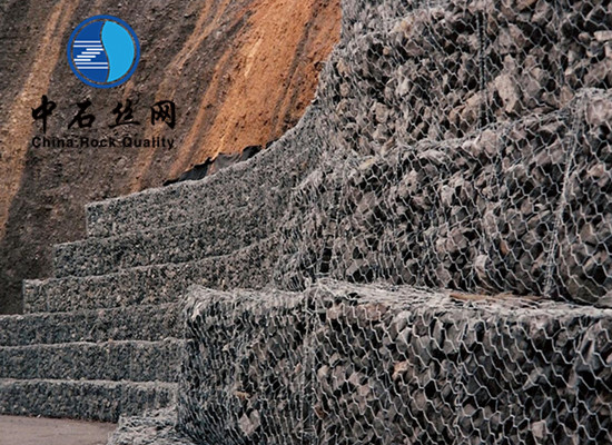 石籠網擋墻
